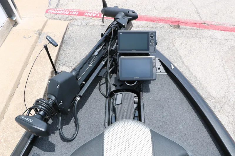 Slide: The Image of 2019 Vexus AVX 1980 boat with Garmin electronics and trolling motor setup. - 24