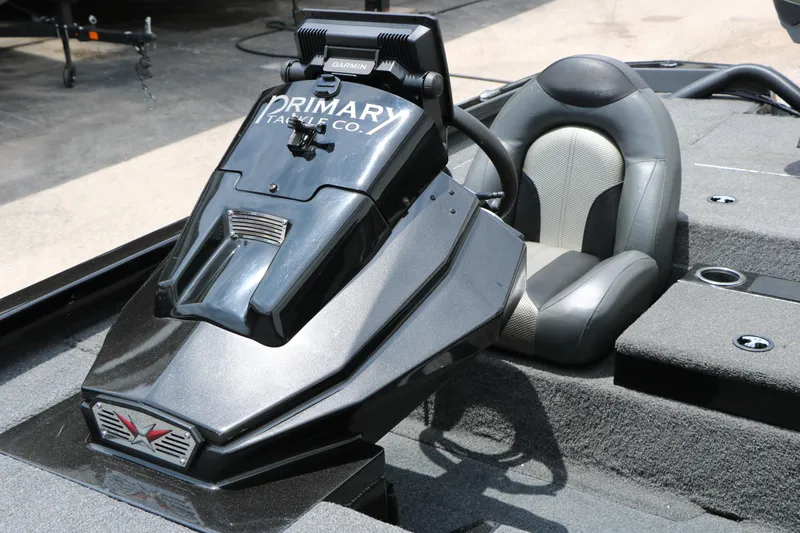 Slide: The Image of 2019 Vexus AVX 1980 boat interior with Garmin electronics and comfortable seating. - 28