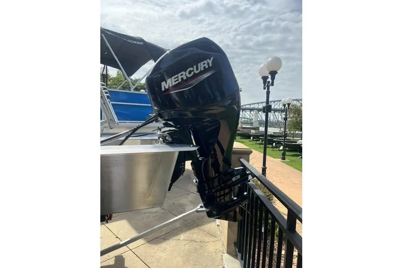 Slide: The Image of 2026 Sun Tracker Bass Buggy 16 XL Select with Mercury outboard motor. - 8