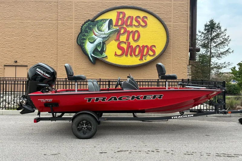 The Image of 2026 Tracker Pro Team 175 boat displayed outside Bass Pro Shops. - 0