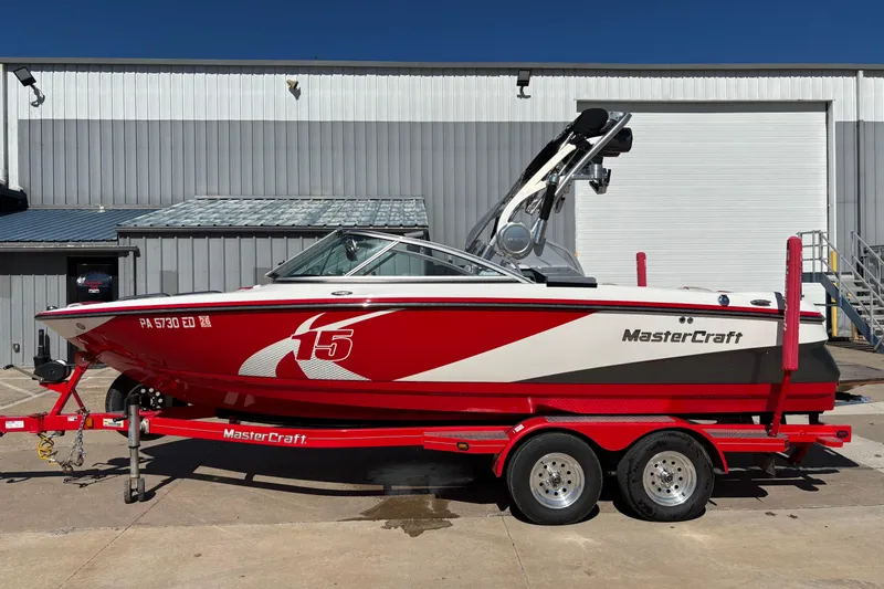 The Image of MasterCraft X-15 2012 - 0