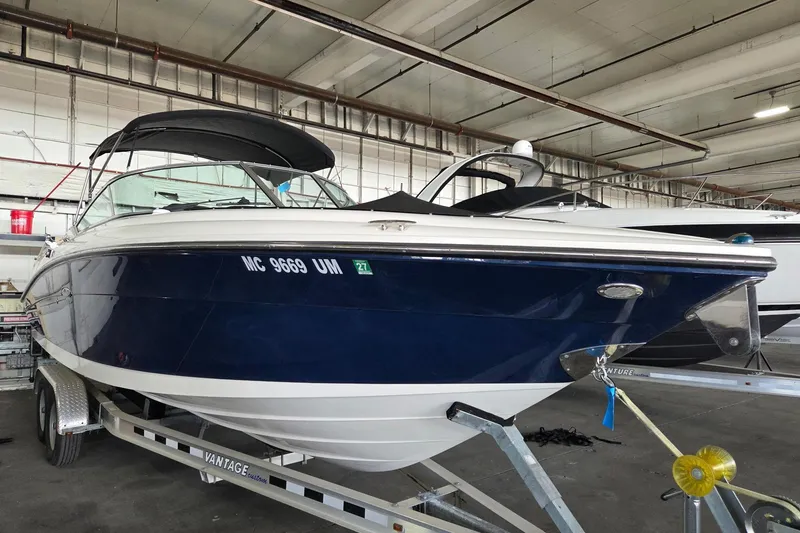 The Image of Sea Ray 270 SLX 2005 - undefined