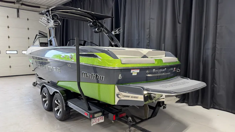 Slide: The Image of Malibu Wakesetter 23 LSV 2014 - 3
