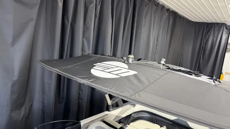 Slide: The Image of Malibu Wakesetter 23 LSV 2014 - 89