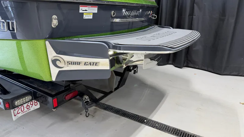 Slide: The Image of Malibu Wakesetter 23 LSV 2014 - 7