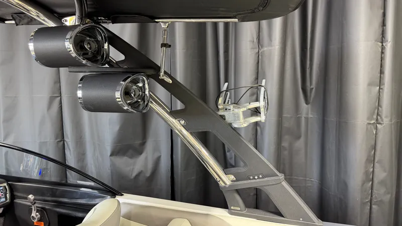 Slide: The Image of Malibu Wakesetter 23 LSV 2014 - 91
