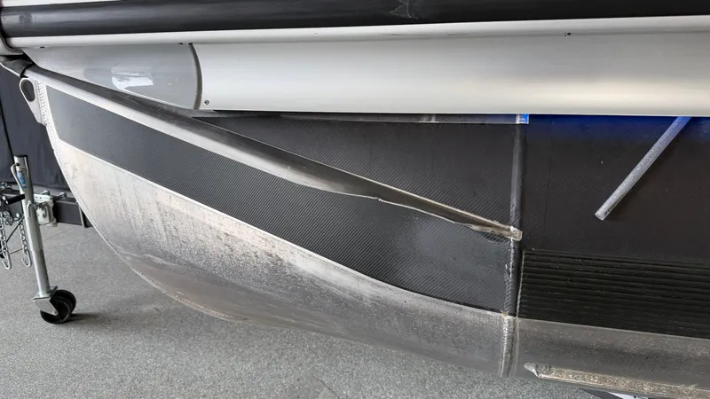 Slide: The Image of Premier 250 Solaris Sport 2024 - 108