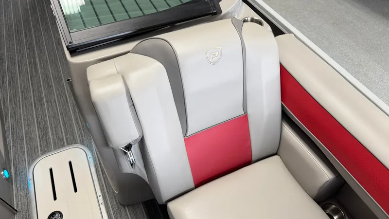 Slide: The Image of Premier 250 Solaris Sport 2024 - 78
