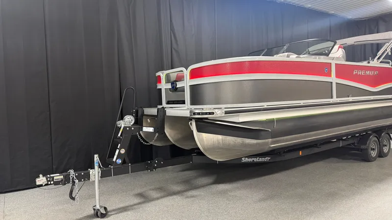 Slide: The Image of Premier 250 Solaris Sport 2024 - 2