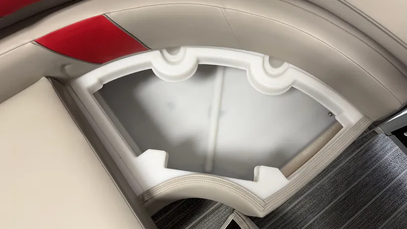 Slide: The Image of Premier 250 Solaris Sport 2024 - 87