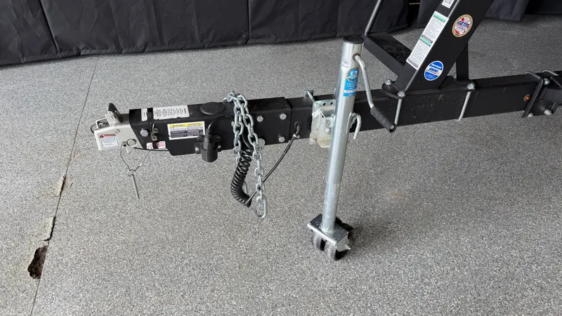 Slide: The Image of Premier 250 Solaris Sport 2024 - 104