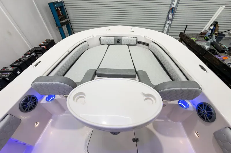Slide: The Image of Interior view of 2026 Carolina Skiff 24 Ultra Elite boat. - 31