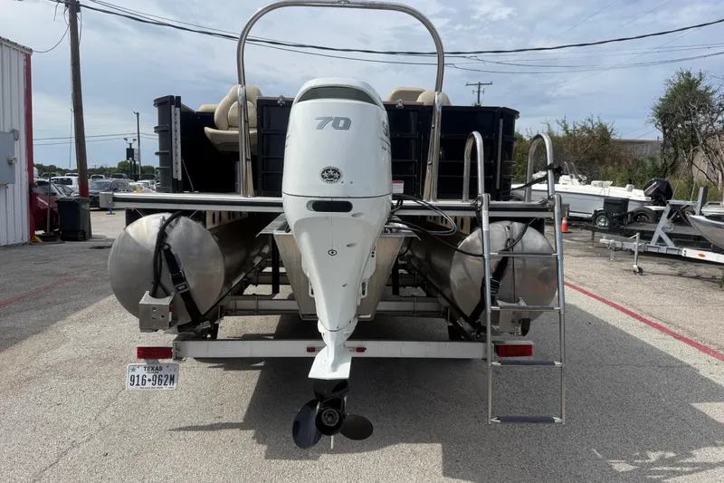 Slide: The Image of 2023 Berkshire 20A CTS pontoon boat with Yamaha 70 outboard motor, rear view. - 10
