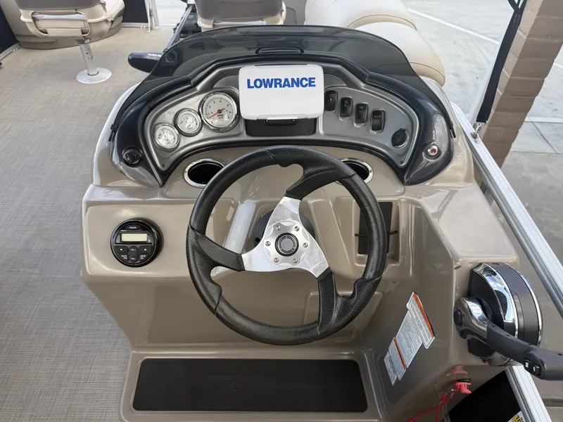 Slide: The Image of Dashboard of 2021 Sun Tracker FISHIN BARGE 20 DLX boat. - 11
