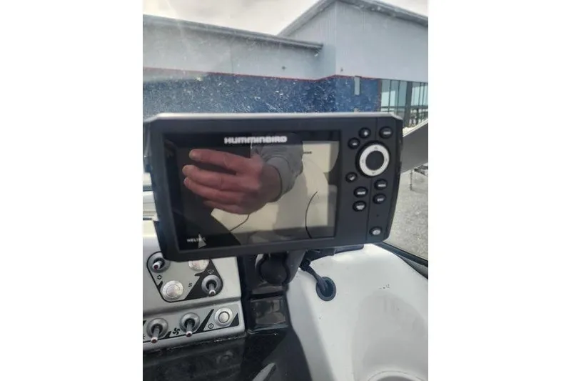 Slide: The Image of Humminbird fish finder on 2012 Sea-Doo Sport Boats 180 Challenger dashboard. - 27