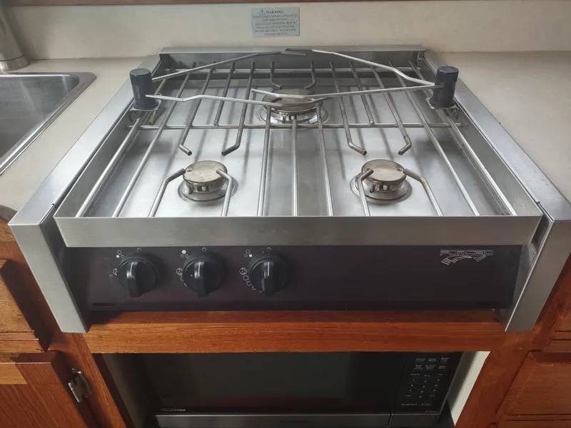Slide: The Image of Stovetop on a 2005 Nordic Tug 32 boat. - 36