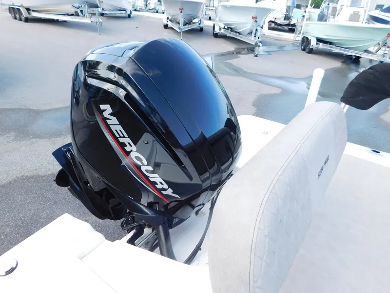 Slide: The Image of 2022 Sea Pro 172 Bay with Mercury outboard motor. - 13