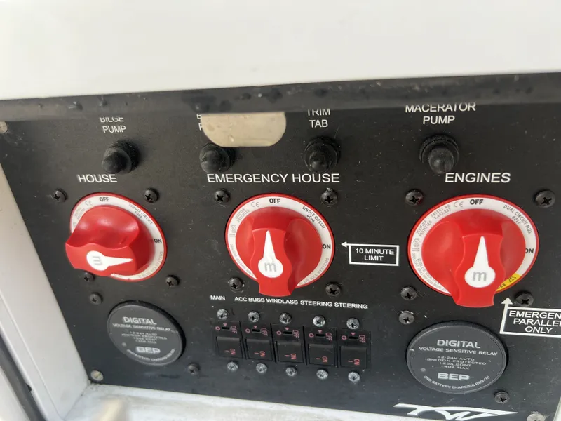 Slide: The Image of Control panel of 2021 Tidewater 292 CC Adventure with emergency switches. - 39