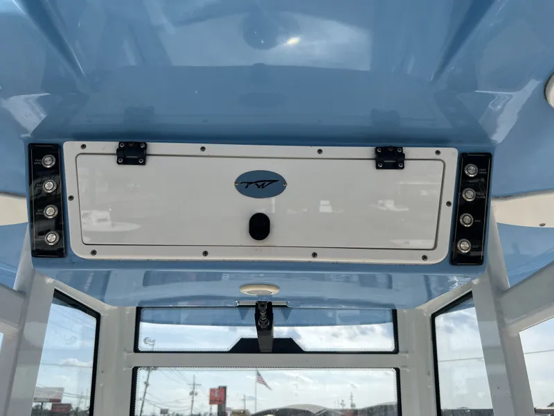 Slide: The Image of Interior view of 2021 Tidewater 292 CC Adventure boat. - 32