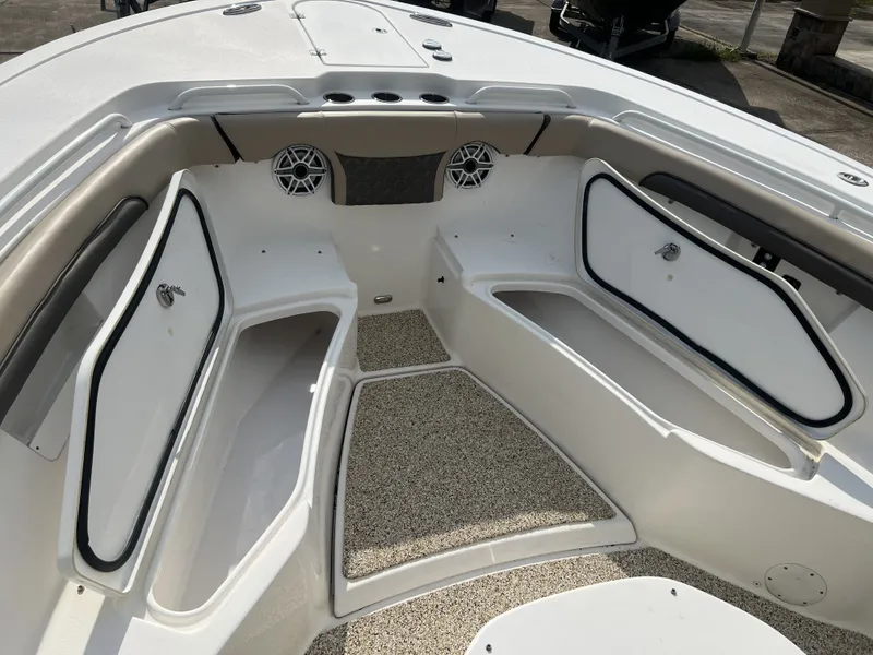 Slide: The Image of Interior view of 2021 Tidewater 292 CC Adventure boat. - 17