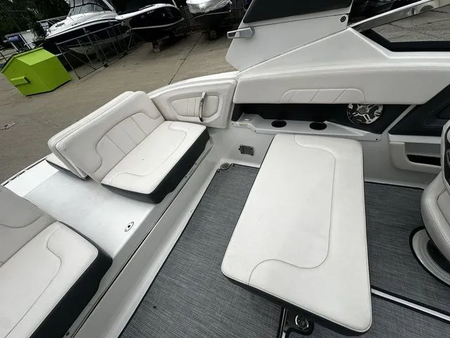 Slide: The Image of Chaparral 257 SSX 2017 - 8