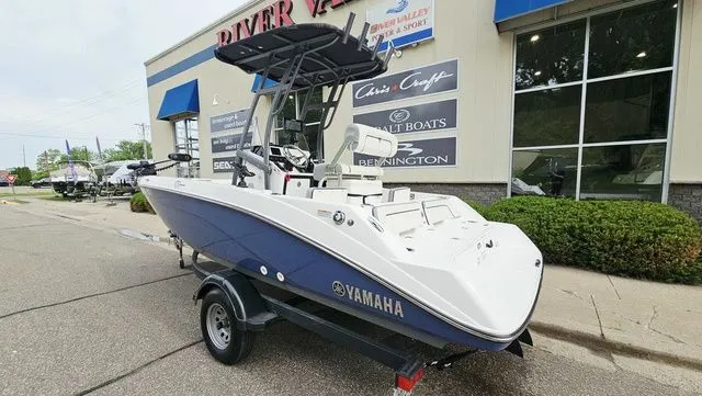 Slide: The Image of Yamaha 195 FSH Sport 2020 - 3