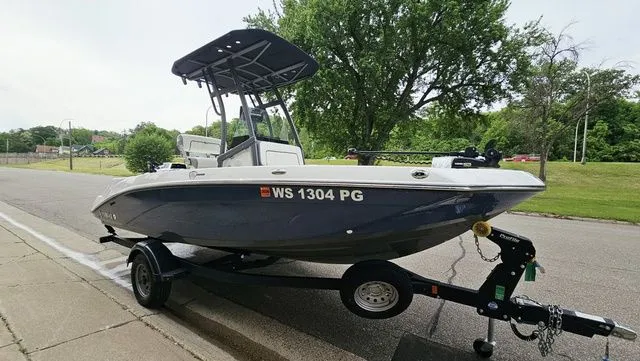 Slide: The Image of Yamaha 195 FSH Sport 2020 - 5