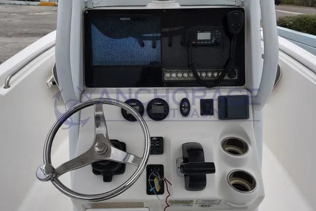 Slide: The Image of Tidewater 232 CC Adventure 2020 - 5