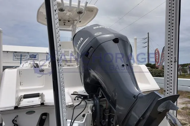 Slide: The Image of Tidewater 232 CC Adventure 2020 - 9