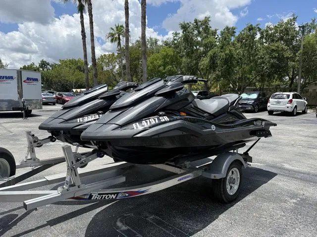 Slide: The Image of Yamaha FX SVHO 2020 - 6
