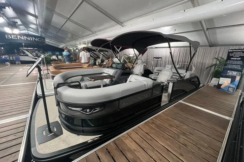 The Image of Bennington 22 M Swingback 2026 - 1