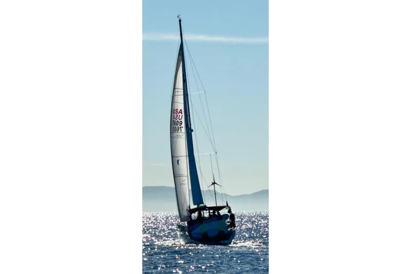 Slide: The Image of Sailing yacht Beneteau Oceanis 37 (2010) gliding on sparkling water. - 86