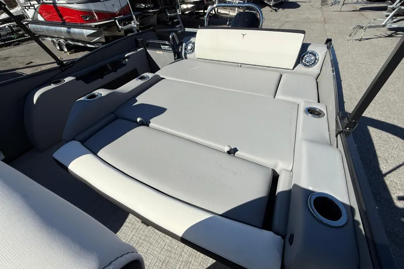 Slide: The Image of 2026 Tahoe Pontoon Cascade VRL 23' with spacious seating and cup holders. - 12