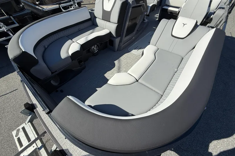Slide: The Image of 2026 Tahoe Pontoon Cascade VRL 23' interior with luxurious seating. - 4