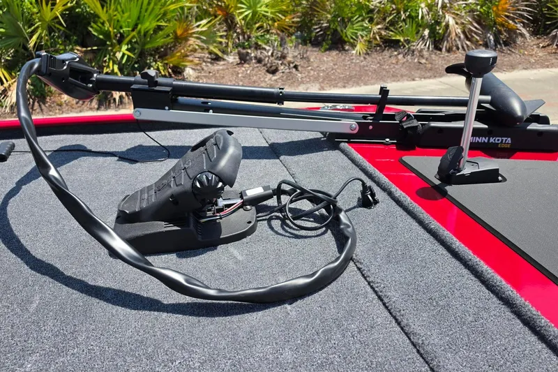 Slide: The Image of 2026 Tracker Bass Tracker Classic XL boat deck with Minn Kota trolling motor. - 14