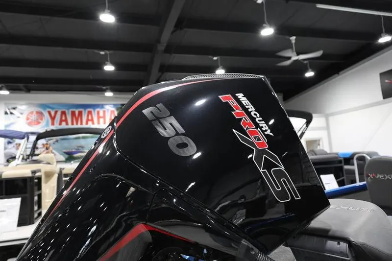 Slide: The Image of 2026 Vexus AVX 2085S with Mercury Pro XS 250 engine in showroom. - 5