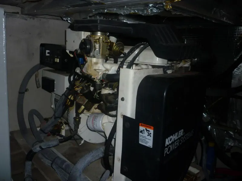 Slide: The Image of Kohler generator in the engine room of 2005 Sea Ray 390 Motor Yacht. - 22