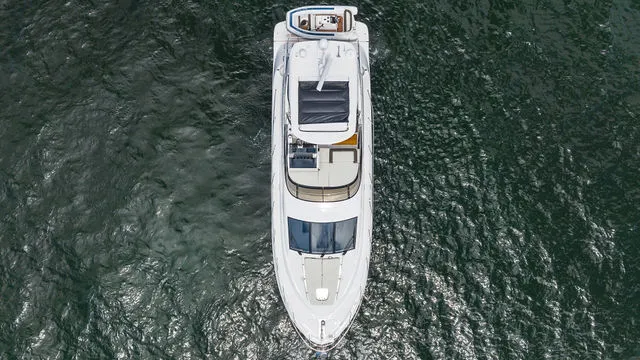 Slide: The Image of Sea Ray 510 Fly 2015 - 61