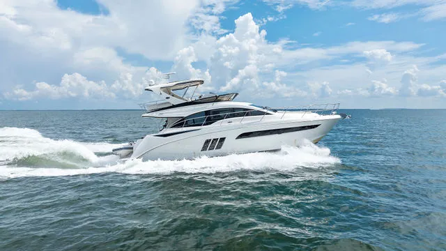 Slide: The Image of Sea Ray 510 Fly 2015 - 69