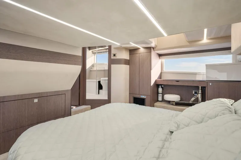 Slide: The Image of Luxurious interior cabin of 2023 Galeon 400 Fly yacht with modern design elements. - 27