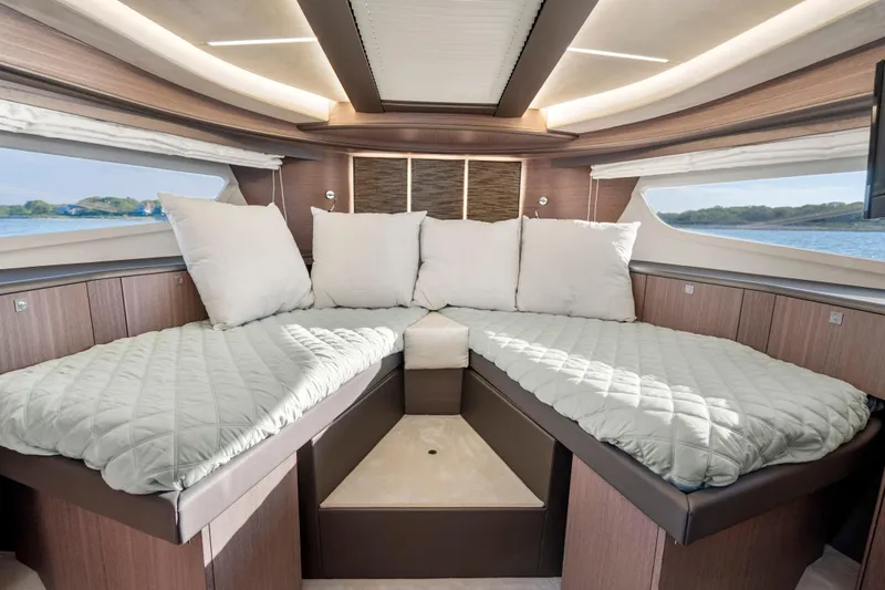 Slide: The Image of Luxurious interior of 2023 Galeon 400 Fly yacht with comfortable bedding. - 33