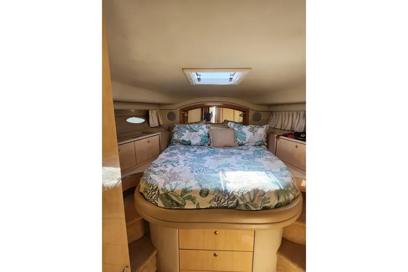 Slide: The Image of Luxurious cabin interior of 2001 Sea Ray 400 Sedan Bridge yacht. - 26
