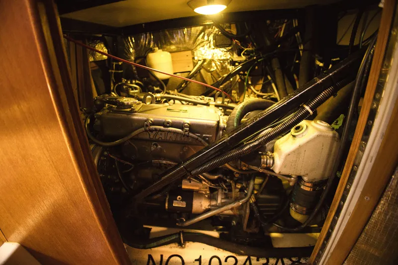 Slide: The Image of Engine room of a 1994 Hunter Passage boat with Yanmar engine. - 16
