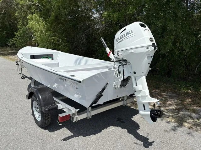 Slide: The Image of Salty Boats STUMPNOCKER 144 SKIFF TILLER 2026 - 2