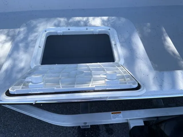 Slide: The Image of Salty Boats STUMPNOCKER 144 SKIFF TILLER 2026 - 6