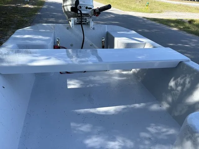 Slide: The Image of Salty Boats STUMPNOCKER 144 SKIFF TILLER 2026 - 7