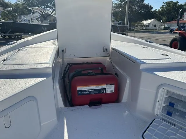 Slide: The Image of Stumpnocker 176 Skiff Tiller Deluxe 2026 - 6