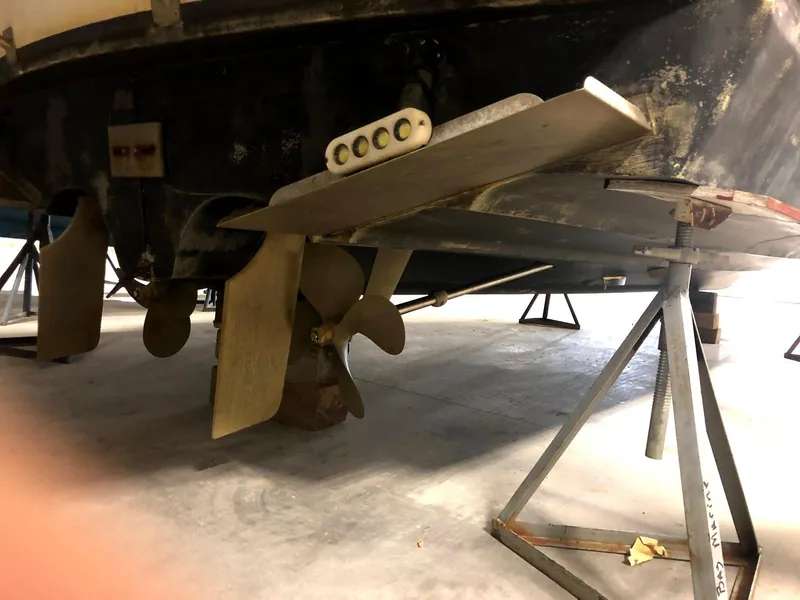 Slide: The Image of Underside of a 2000 Cruisers Yachts 3575 Express on stands. - 17
