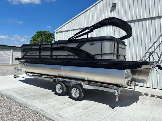 Slide: The Image of Bennington 22 SL Sport 2026 - 3