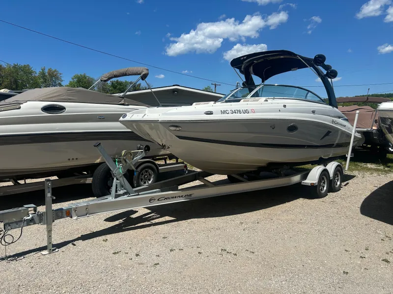 The Image of Crownline Boats E255XS 2019 - 1